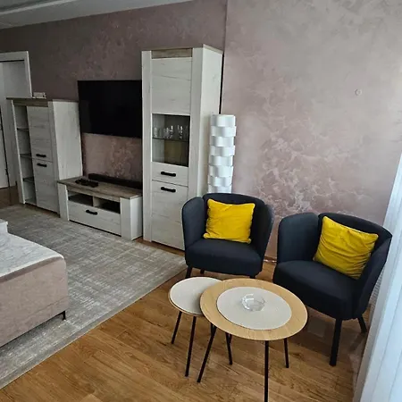 Appartamento No 104 7 Residance