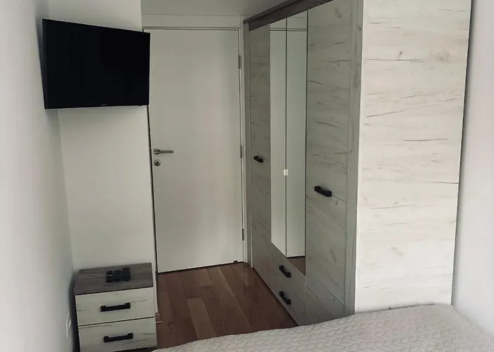 No 104 7 Residance * Белград