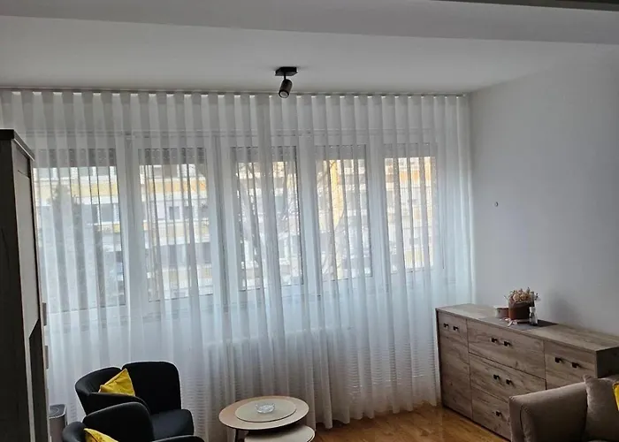 No 104 7 Residance Апартаменты Белград